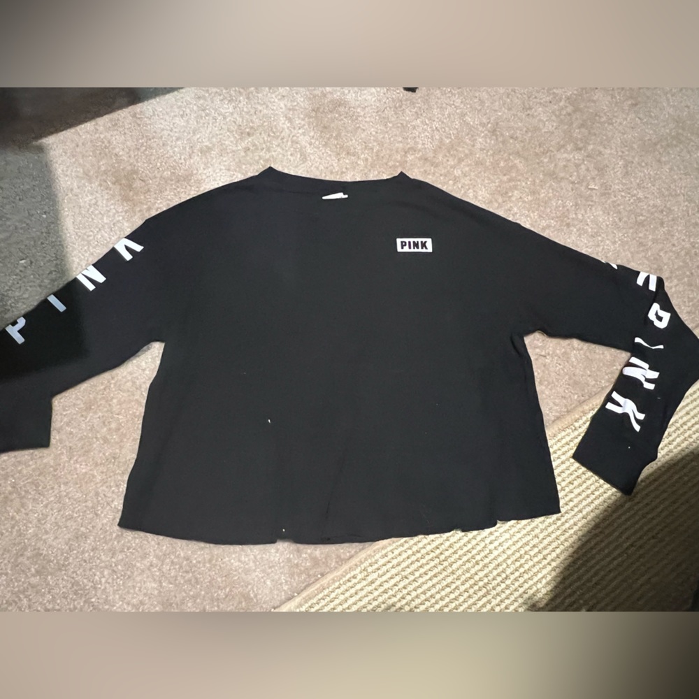 black long sleeve shirt